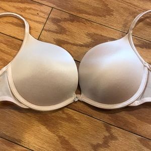 NWT - 34A Victoria’s Secret Nude Bra